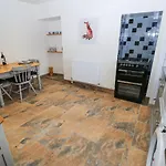 Rock Cottage