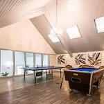 Love Nest