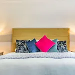 4 Bed In Bakewell 87419