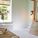 2 Bed In Bakewell 90406