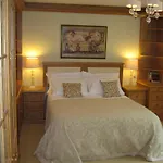Gardeners Cottage B And B