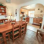 The Tom Wragg Suite