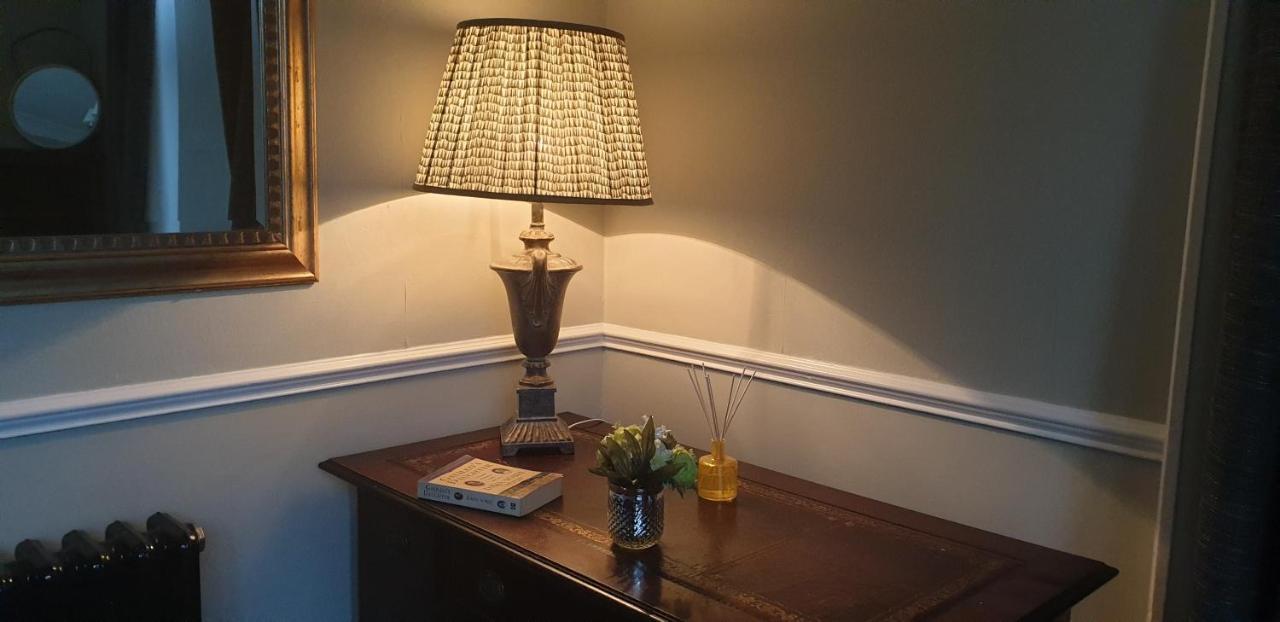 The Beeches 2, The Cavendish * Bakewell