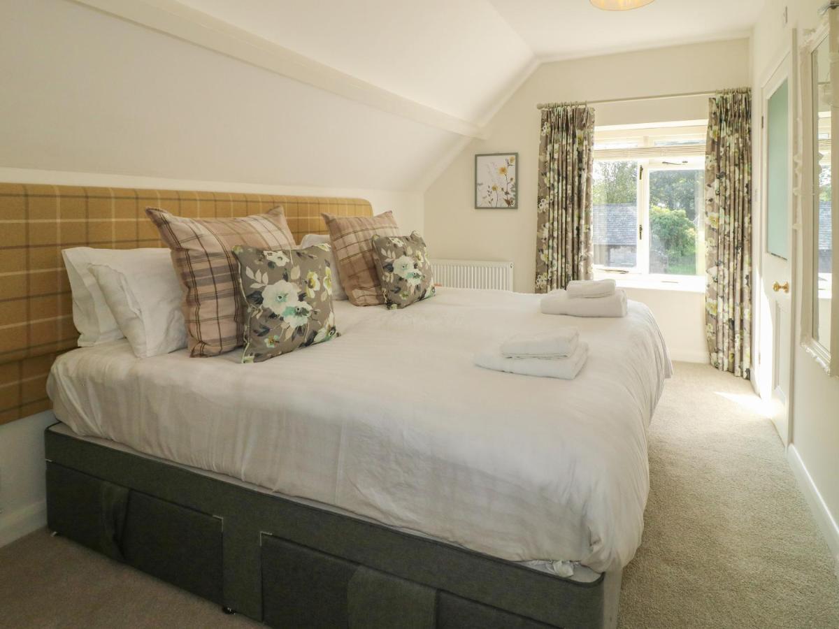Holiday home Holmefield