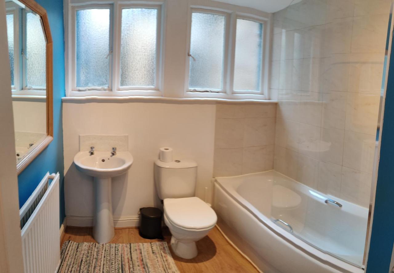 Curbar House