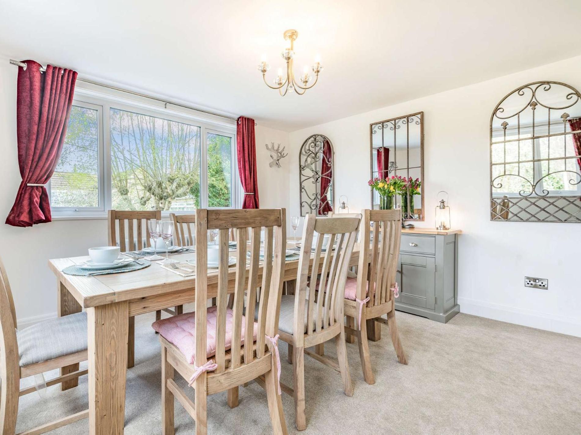 4 Bed In 87419 Bakewell