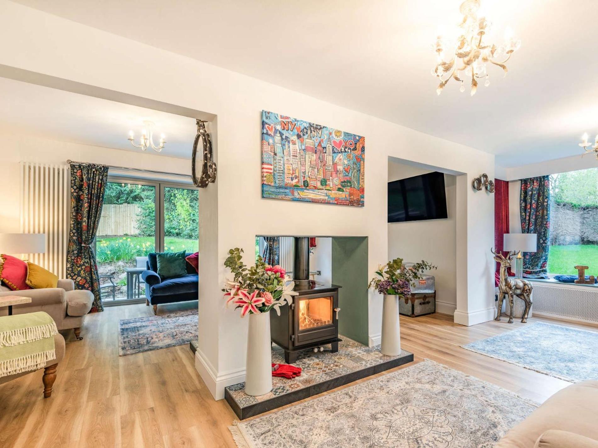 4 Bed In 87419