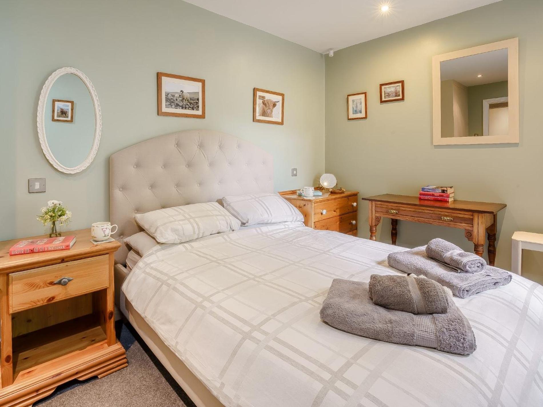 2 Bed In 46032 Bakewell