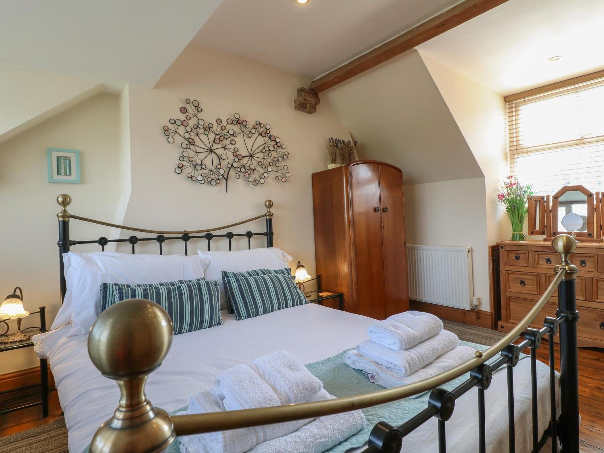 Holiday home Longstone View *