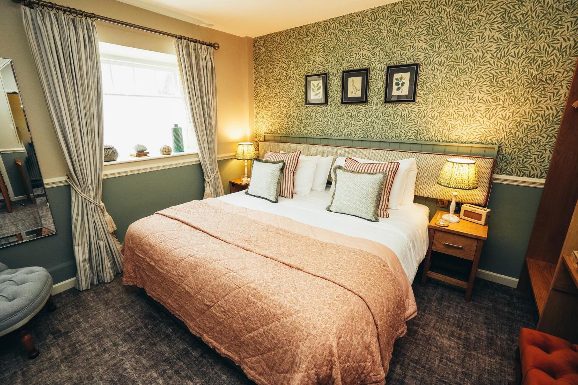 The Arms 4* Ashford-in-the-Water