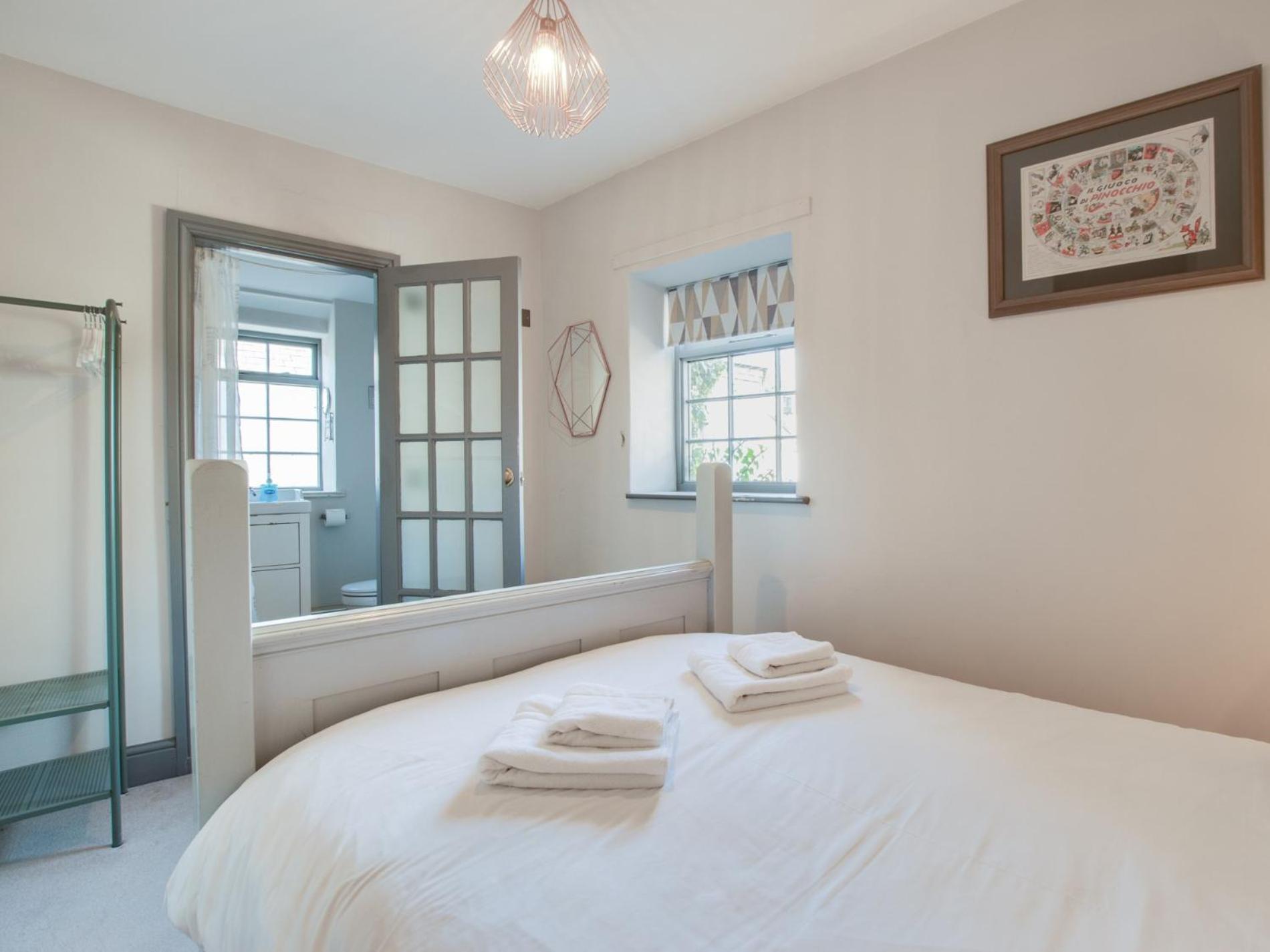 2 Bed In 91038 Holiday home *