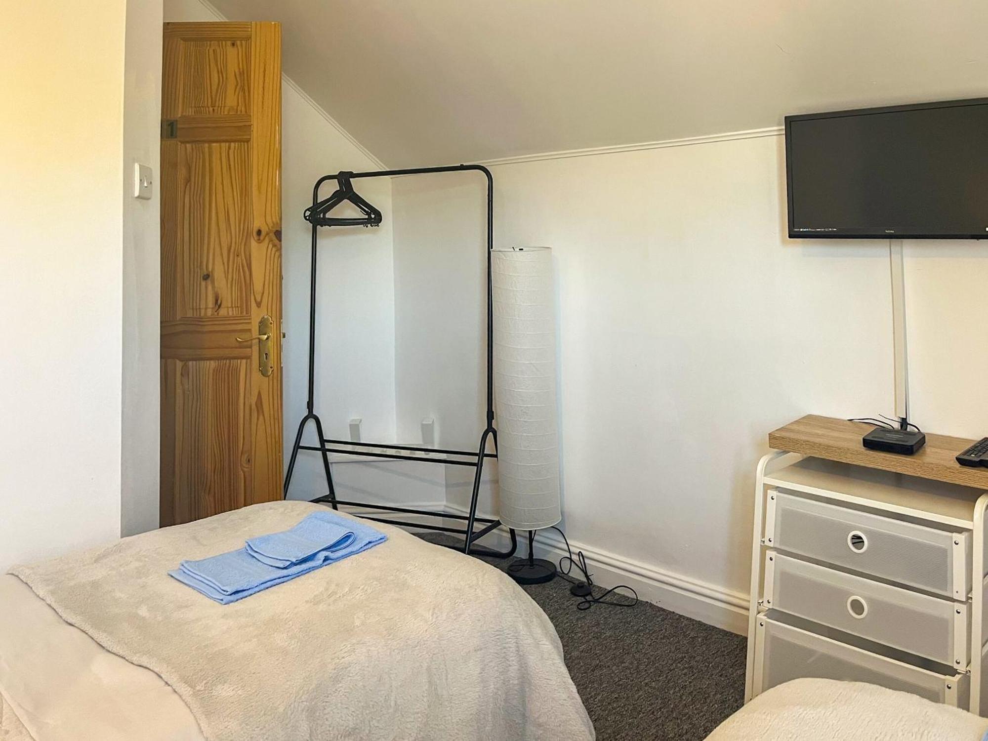 Apartment Sherwood House 3 *