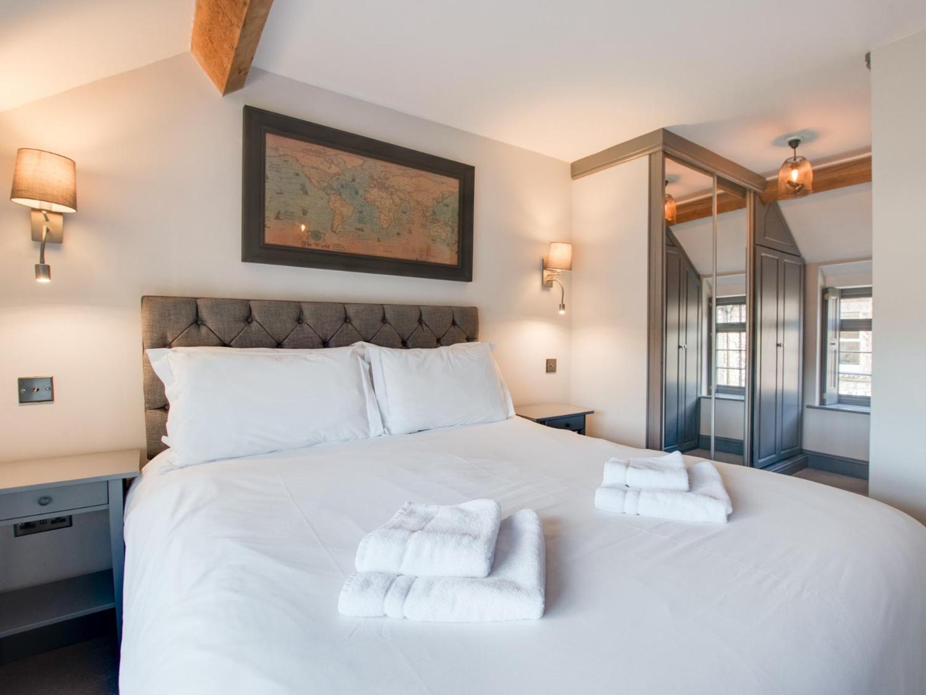2 Bed In 91038