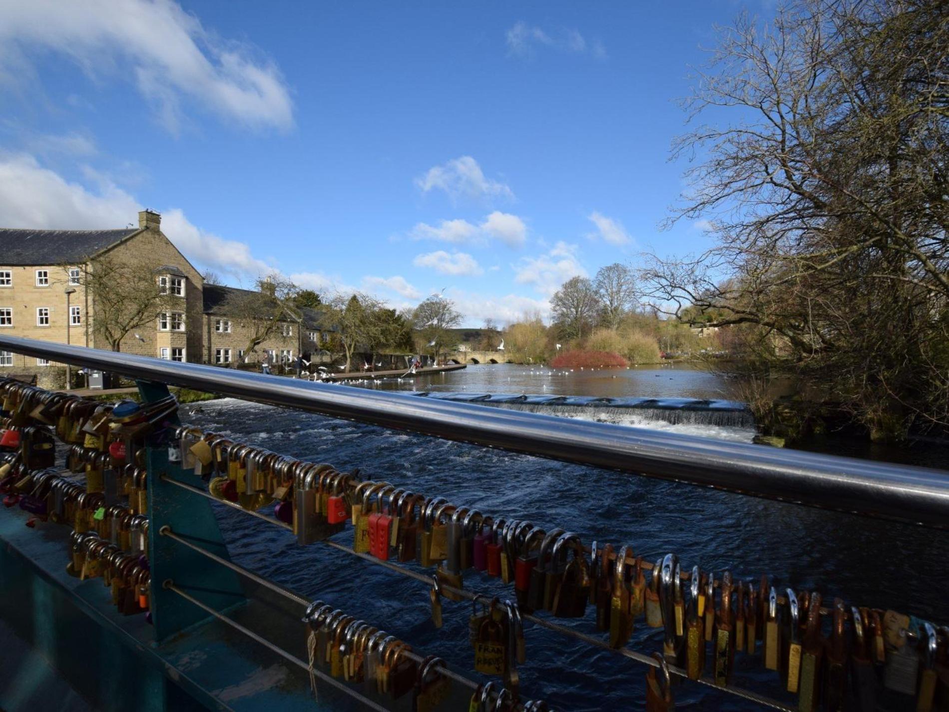 2 Bed In Pk841 * Bakewell