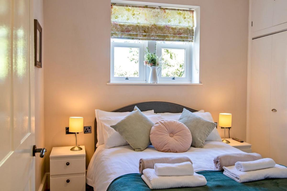 Holiday home Knowsley *