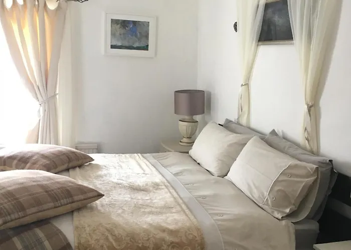 One Castle Street Bed And Breakfast