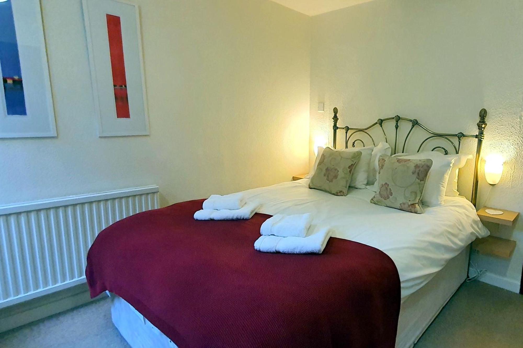 Brew House, Bakewell, With Private Parking Holiday home *