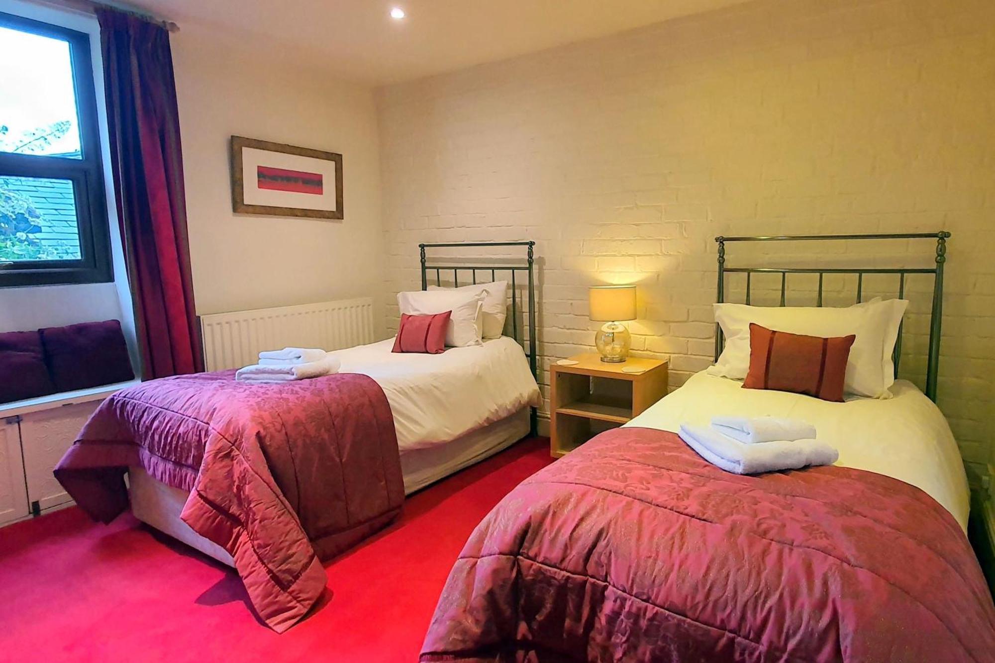 Brew House, Bakewell, With Private Parking Holiday home *