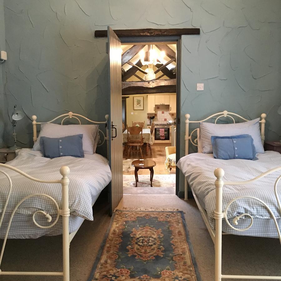 Haddon Grove Farm Cottages