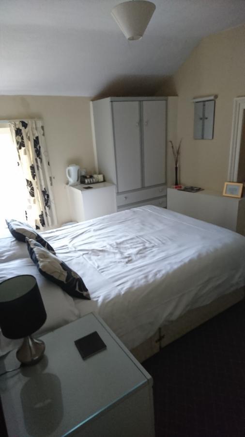 George Hotel